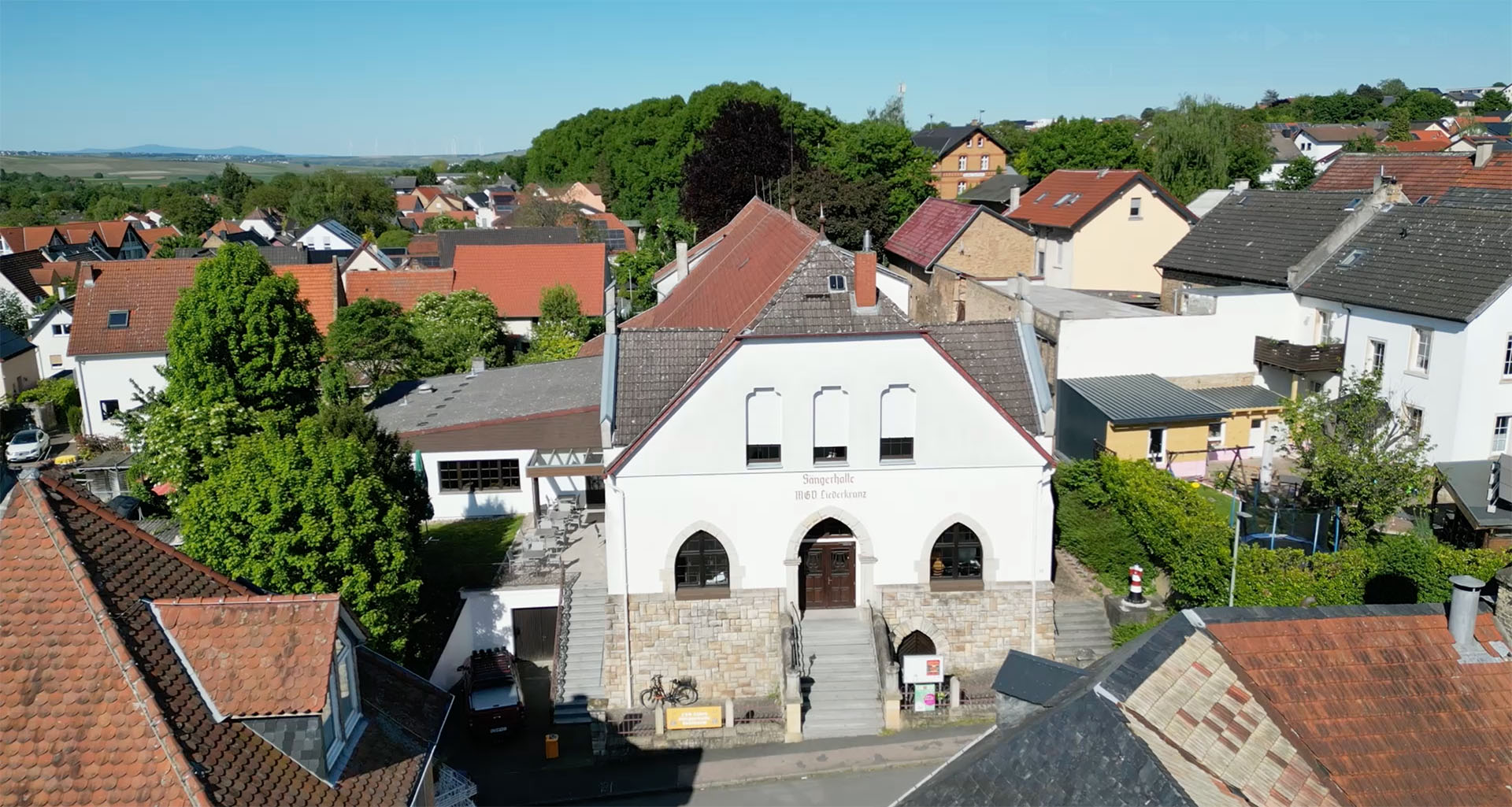 Draufsicht auf Gebäude der Sängerhalle Saulheim